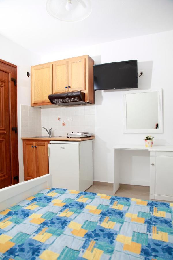 Maria'S Residence Agia Anna  Extérieur photo