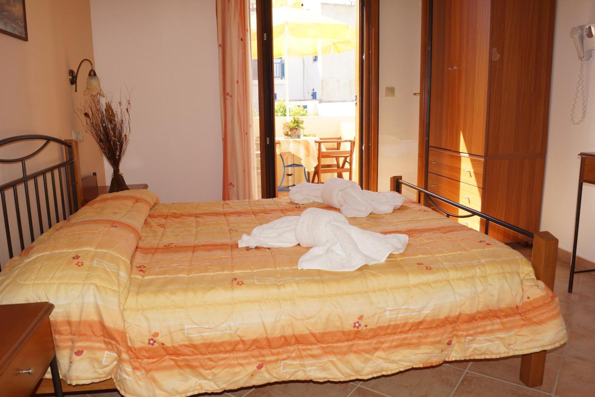 Maria'S Residence Agia Anna  Extérieur photo