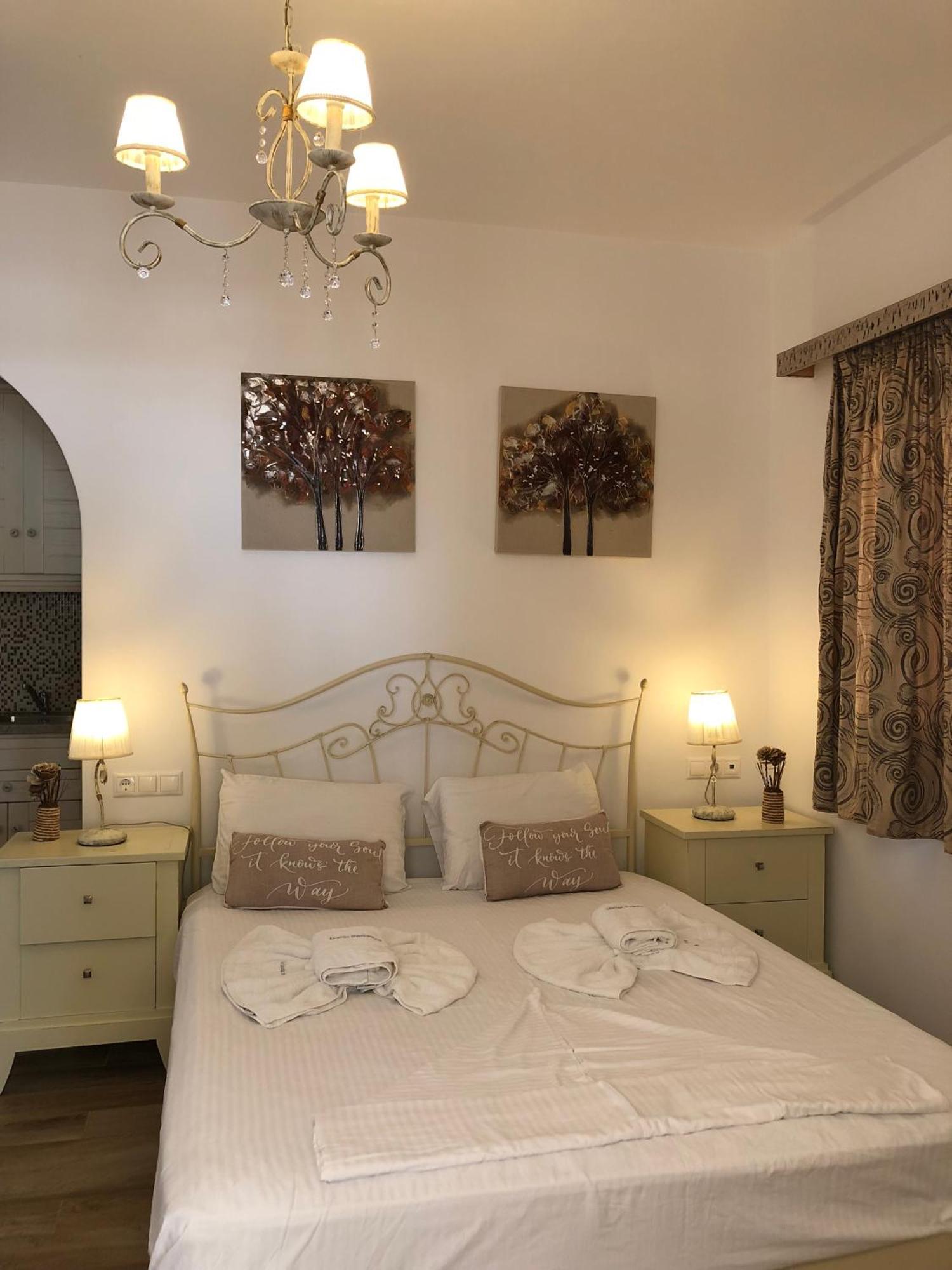 Maria'S Residence Agia Anna  Extérieur photo